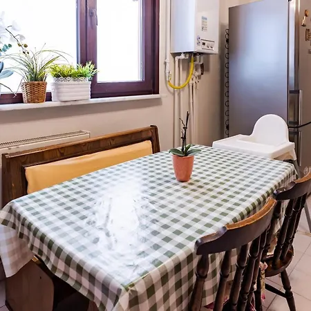 Kaplan Cosy Flat - All Air Conditioned & Heated 3 Bedrooms In The City Istanbul Exterior photo